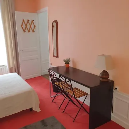 Apartment Grand Proche Cathedrale 4 Pers *